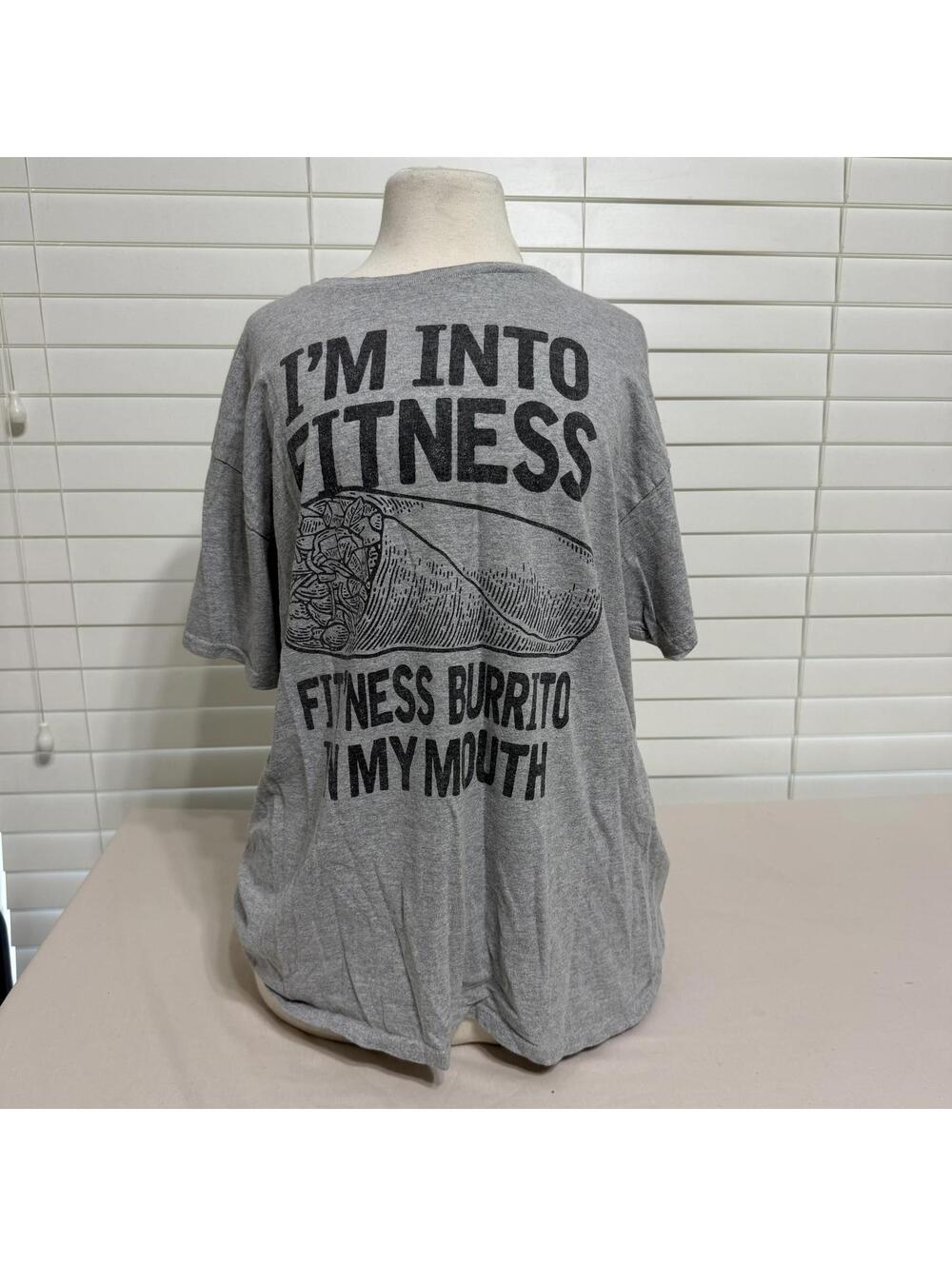 Gilden Gray Graphic T-Shirt with Fitness Burrito Print Size Large